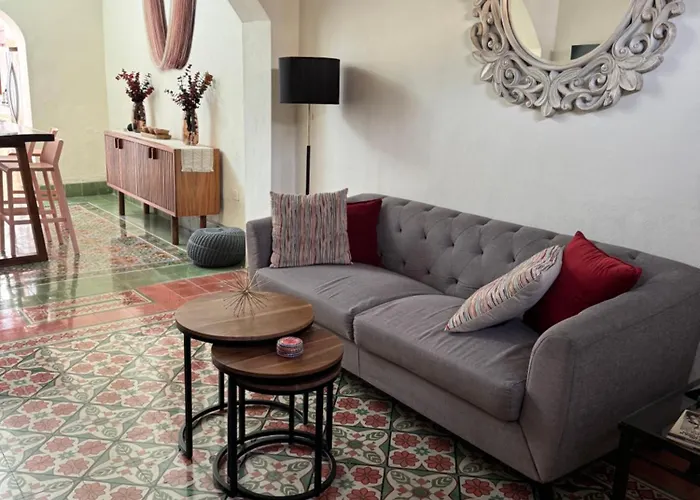 Casa Violeta