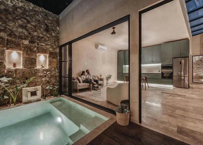 Casa Chomak - Colonial Luxury With A Private Outdoor Pool And Parking In Central Merida